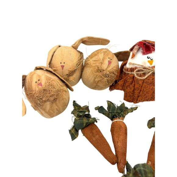 Easter Bunny And Chicken With Carrots And Basket Set - Picture 9 of 10